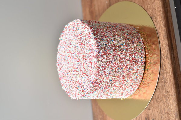 DIY- Torte, Bunte Streusel Cake, 18cm im Durchmesser und 13cm hoch